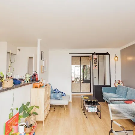 Nice 61M With Nice Terrace Near Paris! * Pantin
