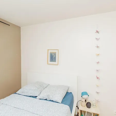 Nice 61M With Nice Terrace Near Paris! * Pantin